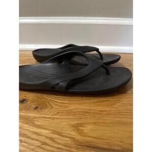 Crocs Flip Flops Black Women’s Size 6